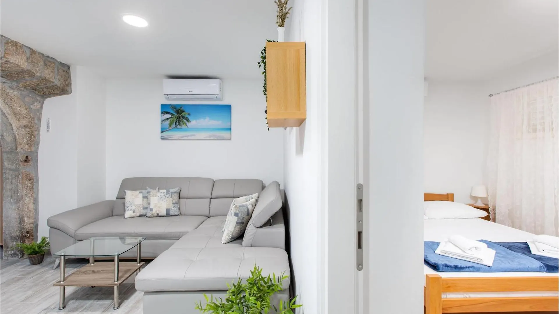Gorgeous Apartment In Krk With Wifi Punat