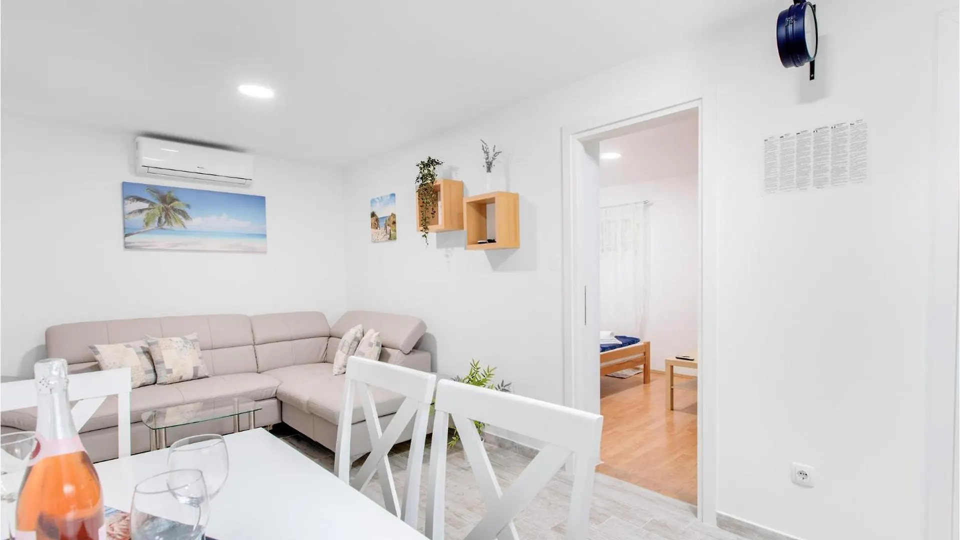 Gorgeous Apartment In Krk With Wifi Punat